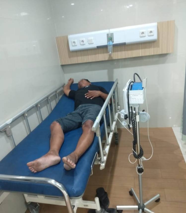 Tiga Pria Membawa Borgol,Aniaya Wartawan Terkait Berita Narkoba