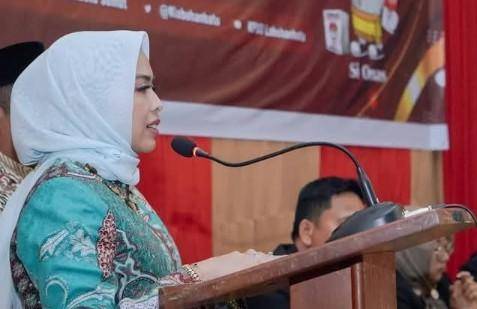 Ditetapkan Sebagai Bupati Labuhanbatu Terpilih, Maya Hasmita Sampaikan Pidato Perdana