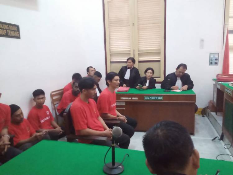 Kendalikan Ganja 4,8 Kg, Dua Napi Lapas Tangerang Dipenjara Seumur Hidup