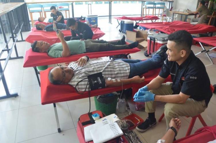 PT Pelindo Gelar Aksi Donor Darah