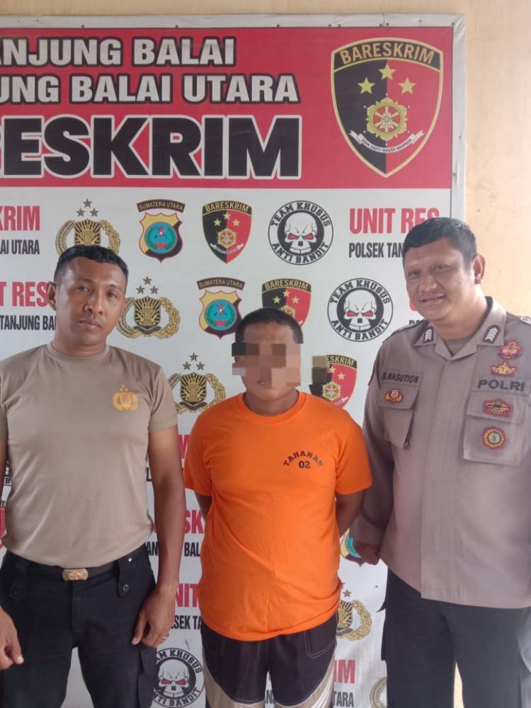 Durhaka...  Anak Kandung PukuI Ibunya
