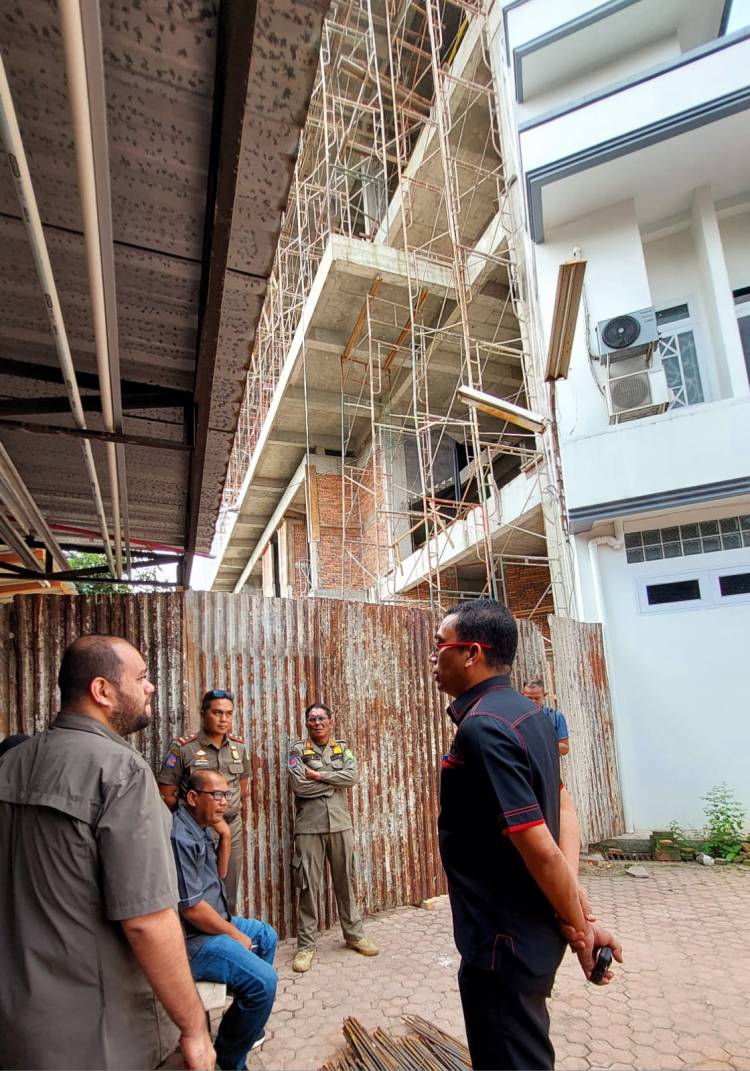 DPRD Medan Minta Satpol PP Tertibkan Bangunan Pakai Alat Berat di Petisah Tengah