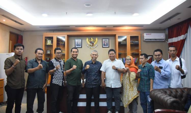 Wakil Ketua DPRD Sumut H. Salman Al Farisi Sambut Baik Silaturahmi Pokja Wartawan