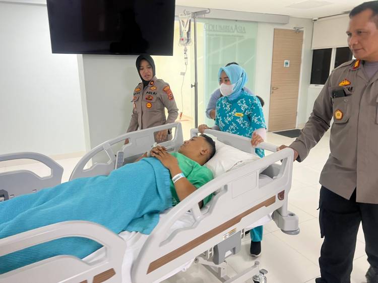 Ditabrak Pemotor, Bripka Hardi Patah Kaki