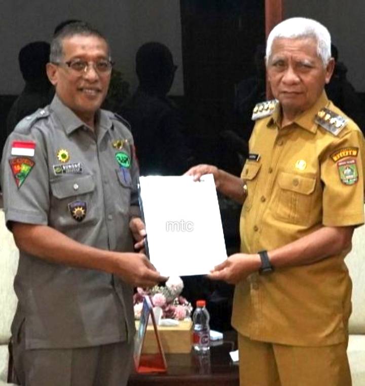 Audensi Pengurus Radio Antar Penduduk Indonesia Dengan Bupati Asahan
