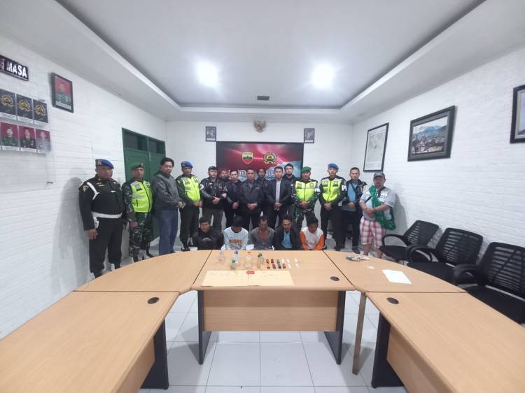 Unit Intel Kodim 0205/TK dan Satresnarkoba Polres Tanah Karo Tangkap Lima Terduga Pengguna Narkoba dan Kurir