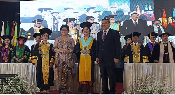 Dikukuhkan Jadi Guru Besar, Prof. Dr. Dra. Ivan Elisabeth Purba, SH,M.Kes : Kota Sehat Berkontribusi Terhadap Pencapaian Visi Indonesia Emas 2045