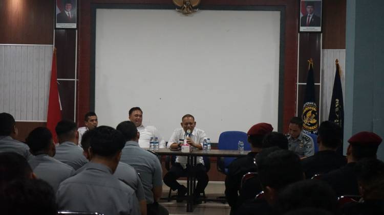 Pengamanan Ciptakan Kondisi Aman, Nyaman dan Profesional, Kalapas Kelas I Medan Gelar Rapat Bersama Jajaran