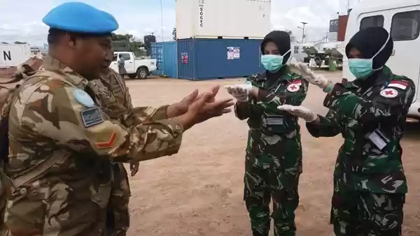 Satgas Konga XXXIX-B Terapkan Social Distancing dan Physical Distancing di Daerah Misi