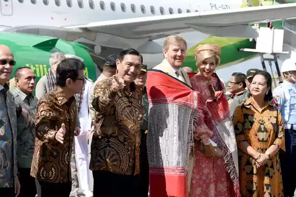 Raja dan Ratu Belanda Kunjungi Del Laguboti
