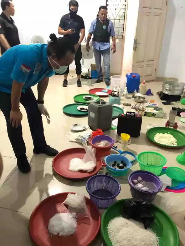 Ingin Tahu, Rumah Tempat Pembuatan Narkoba Jenis Sabu