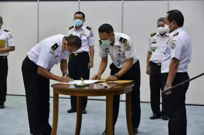 Kepala Bakamla RI Laksanakan Sertijab Dua Pejabat Tinggi