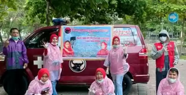 Ketua Majelis Taklim PDI P Hj Fitriani Manurung Gelar Aksi Lawan Corona