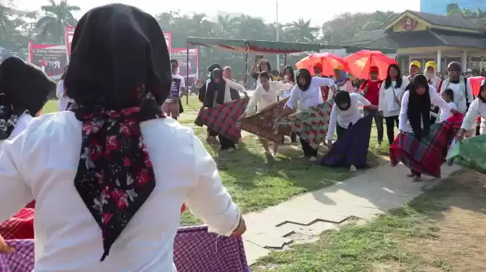 Peringatan Hari Perempuan Internasional, Women's March Gelar Aksi Teatrikal di Medan