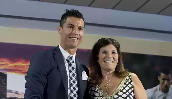 Ronaldo Sangat Bersyukur  ibu Kembali Pulih