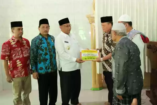 Akhyar Ajak Jamaah Nur Chadidjah Jaga Kondisi Tubuh Cegah Penularan Covid-19