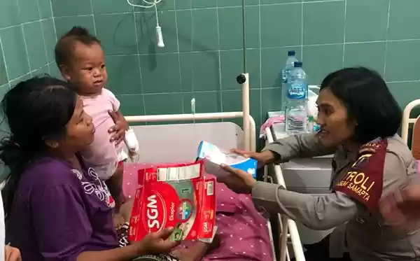 Kapolda Sumut Bantu Pengobatan Bocah Penderita Penyakit Kelenjar Bening