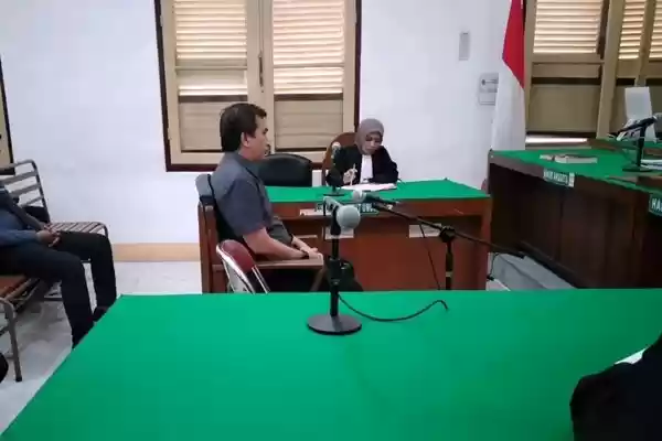 Kabid PPKB Medan Ini Diganjar 1 Tahun Bui Karena Terlantarkan Istri