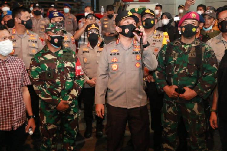 Kapolda Kawal Langsung Kepulangan Ribuan Kader HMI Dari Pelabuhan Tanjung Perak Surabaya