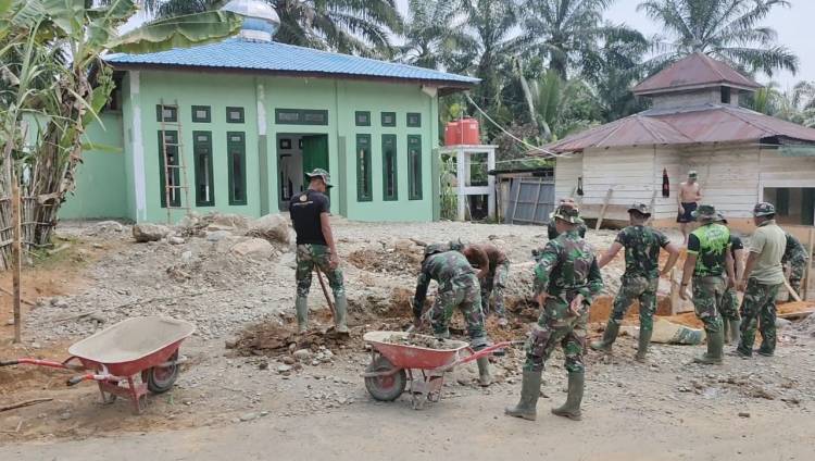 "Kado Istimewa" TMMD 110 Buat Warga Dua Desa di Labura