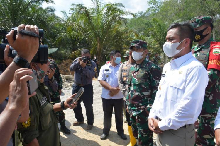 Dampingi Kadispenad, Pgs Kapendam I/BB apresiasi progres  TMMD - 110 Kodim  0209/LB