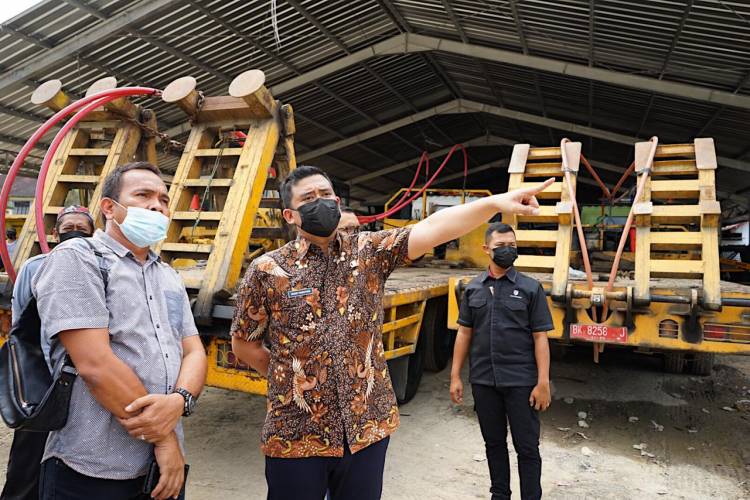 Sidak Walikota Medan di Dinas PU