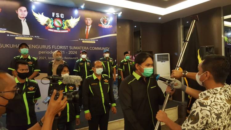 Ketua AMPG Sumut Kukuhkan Pengurus  Florist Sumateta Comunity