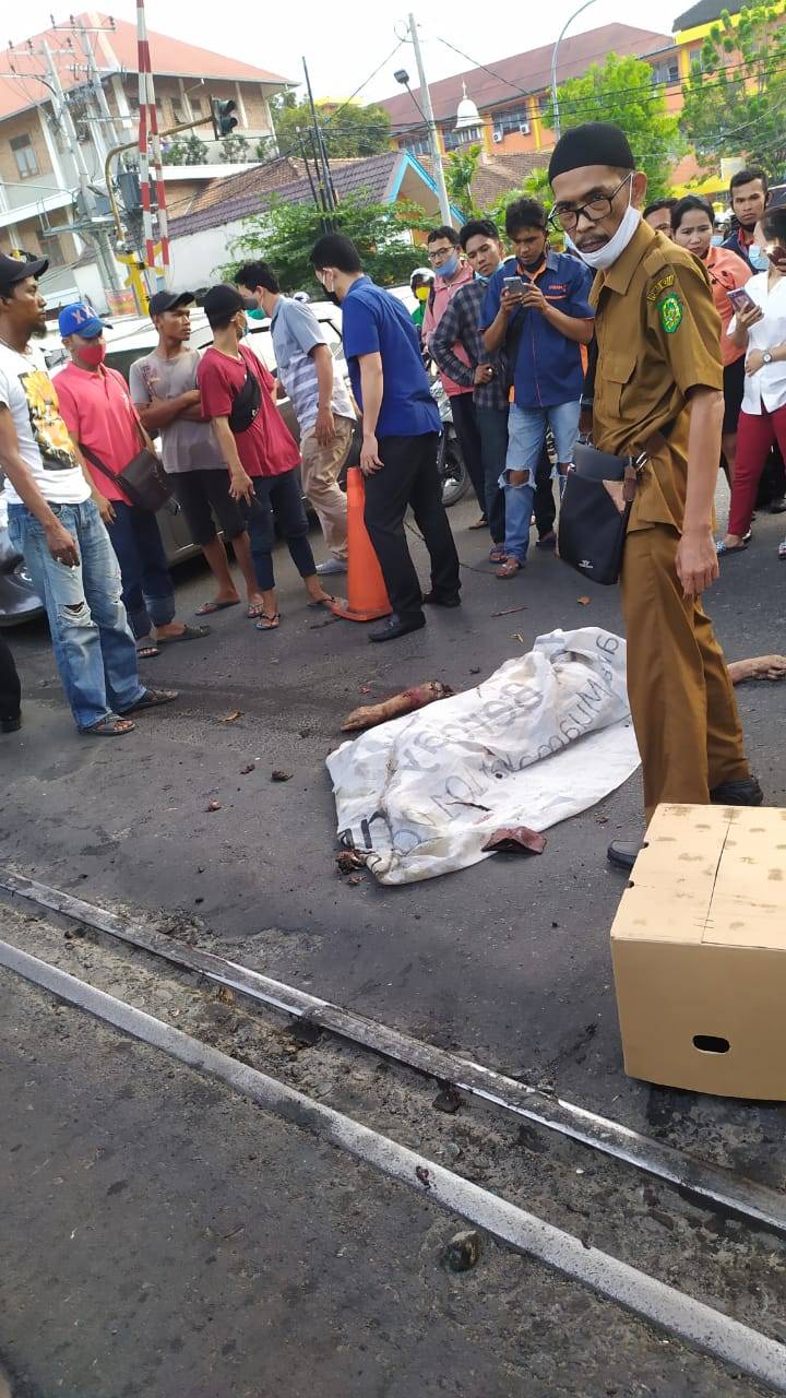 Diduga Bunuh Diri, Warga Brigjen Katamso Tabrakan Diri Dengan Kereta Api