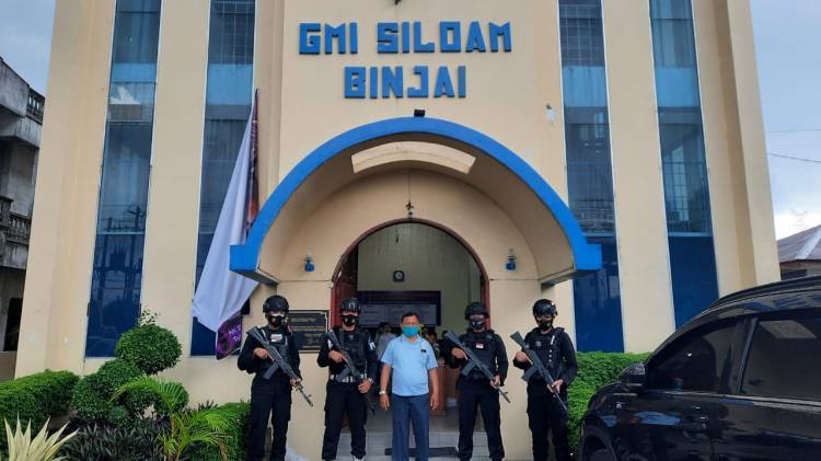 Batalyon A Pelopor Brimob Sumut Optimalkan Patroli Gereja di Kota Binjai