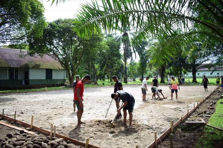 Pembangunan Lapangan Basket Kilap Sumagan