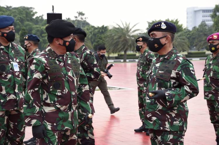 Panglima TNI Terima Laporan Kenaikan Pangkat 57 Perwira Tinggi