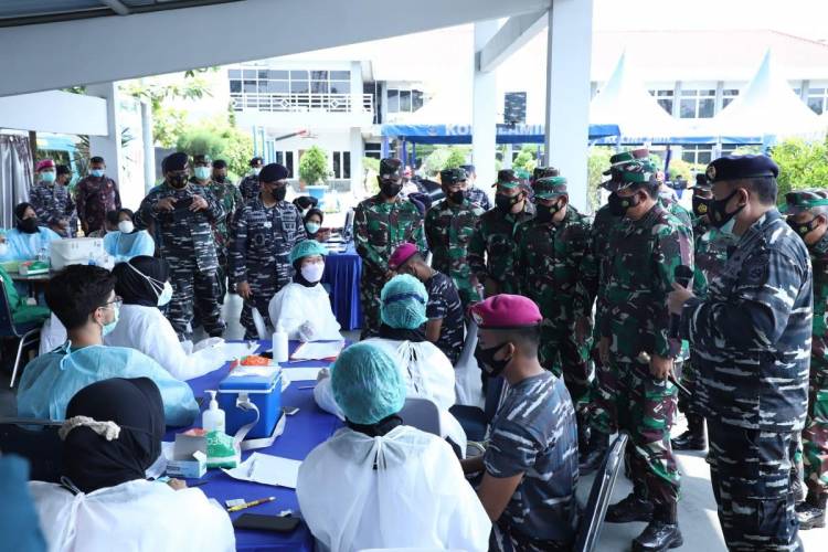 130.000 Prajurit TNI Jalani Vaksinasi Covid-19 AstraZeneca di 10 Provinsi