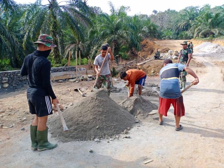 Satgas TMMD ke-110 Kabulkan Impian warga dengan Bangun Jalan Penghubung 2 desa