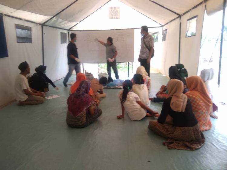 Pengungsi Rohingya di Lhokseumawe Dilatih Manajemen Pengelolaan Sampah