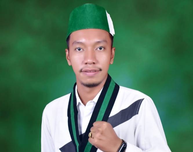 Ketua HMI Labuhanbatu Didorong Pendukung Bupati Saat Aksi