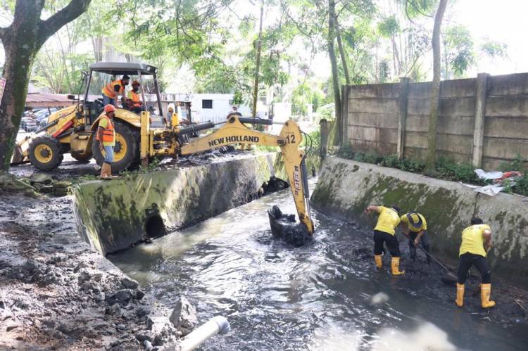 Pemko Medan dan Siap Gotong-Royong Bersihkan Sungai