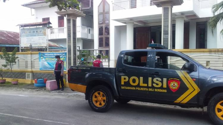 Ciptakan Rasa Aman, Sat Samapta Polresta Deli Serdang Laksanakan Patroli Dan Monitoring Kegiatan Ibadah Gereja