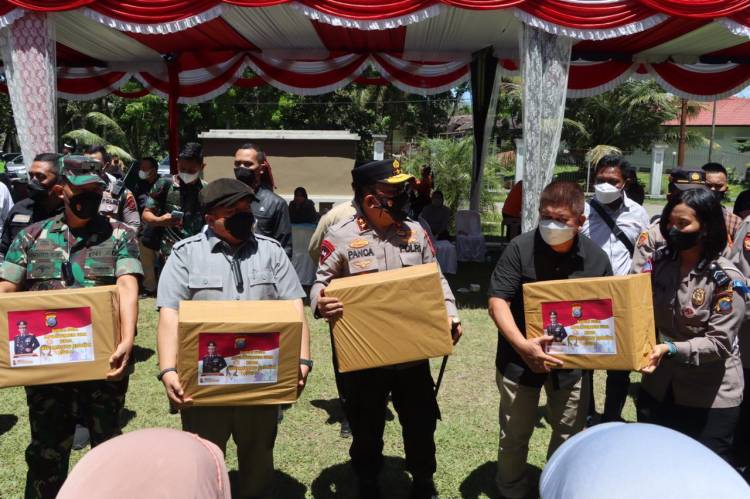 Kapolda Sumut Berangkat Menuju Tapsel Tinjau Pelaksanaan Vaksinasi Massal