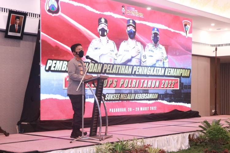 Kapolda Jatim Pimpin Upacara Penyambutan Personil Polda Jatim Satgas Garbha FPU 2 Minusca dan Satgas Garbha FPU 12 UNAMID /UN