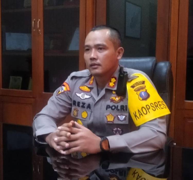 Diduga Akibat Gas Beracun Polres Madina Gerak Cepat Evakuasi Warga