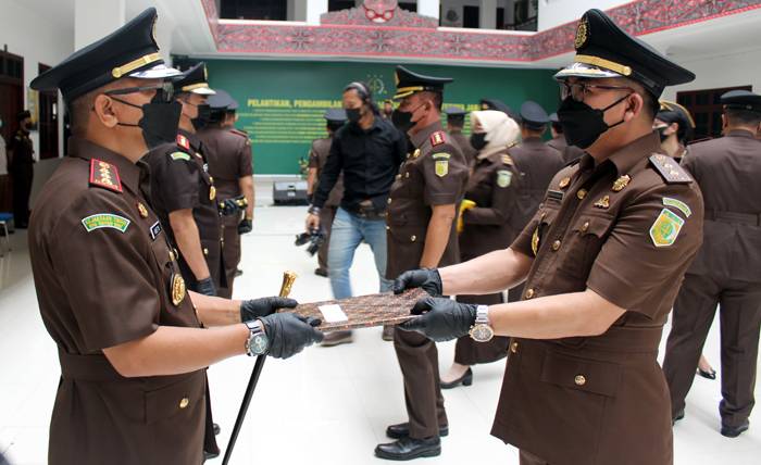 Kajari Langkat Diserahterimakan, Dari Muttaqin Harahap ke Mei Abeto Harahap