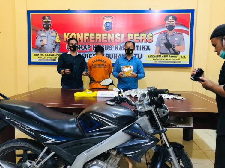 Polres Labuhanbatu Amankan Pelaku dan 1 KG Sabu