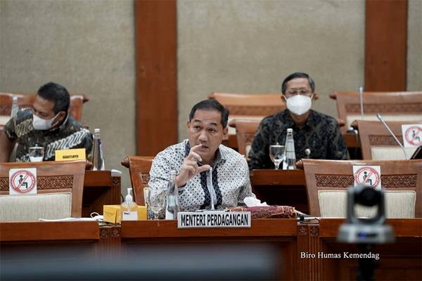 Di Hadapan Komisi VI DPR RI, Mendag Tegaskan Stok Migor Kemasan Cukup, Pemerintah Subsidi Migor Curah