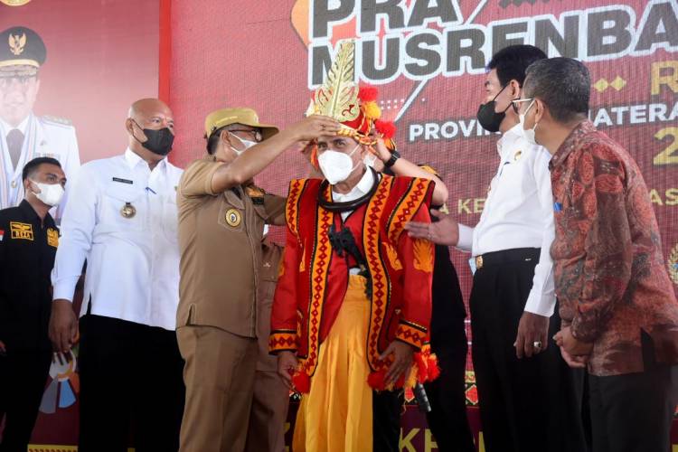 Edy Rahmayadi : Nias Ini Adalah Rakyat Saya, Amanah untuk Saya