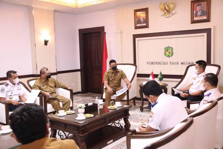 Bobby Nasution Apresiasi Rencana Pengoperasian Terminal Tipe A Amplas, Kapan?