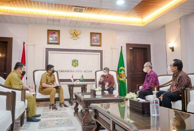 Bobby Nasution Dukung Program S.I.A.P QRIS