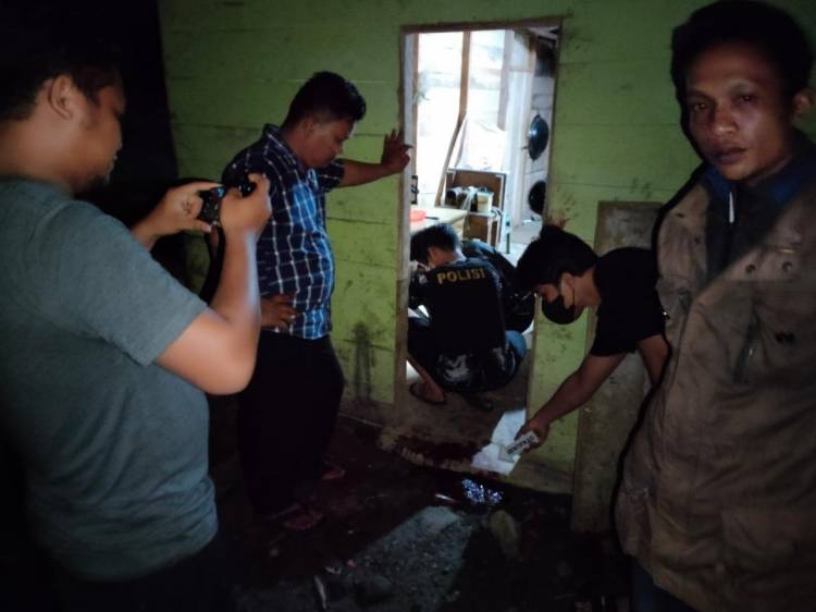 Ditemukan Tewas Penuh Luka, Polisi Buru Pelaku