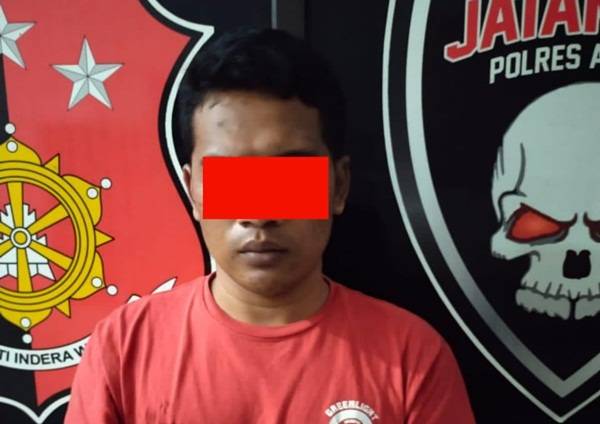 Rampas Tas Milik Mahasiswi, Kiwol Digulung Polisi
