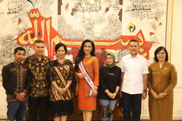 Dukung Tabitha di Ajang Putri Indonesia 2023,  Ini Pesan Wagub Musa Rajekshah