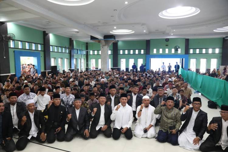 Musa Rajekshah Resmikan Rusun Santri Ponpes Sawit Rejo